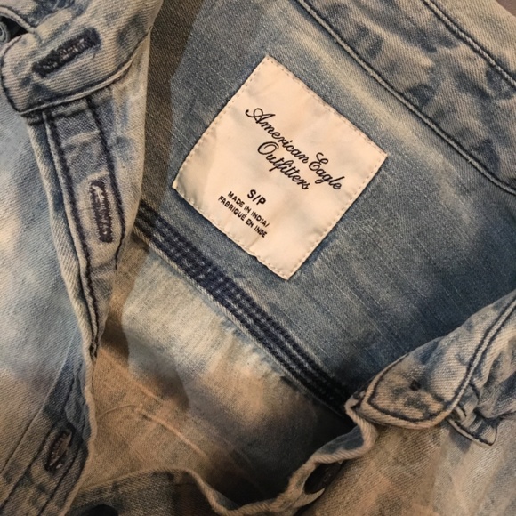 American Eagle Outfitters Washed-Out  Denim Shirt - Picture 1 of 6